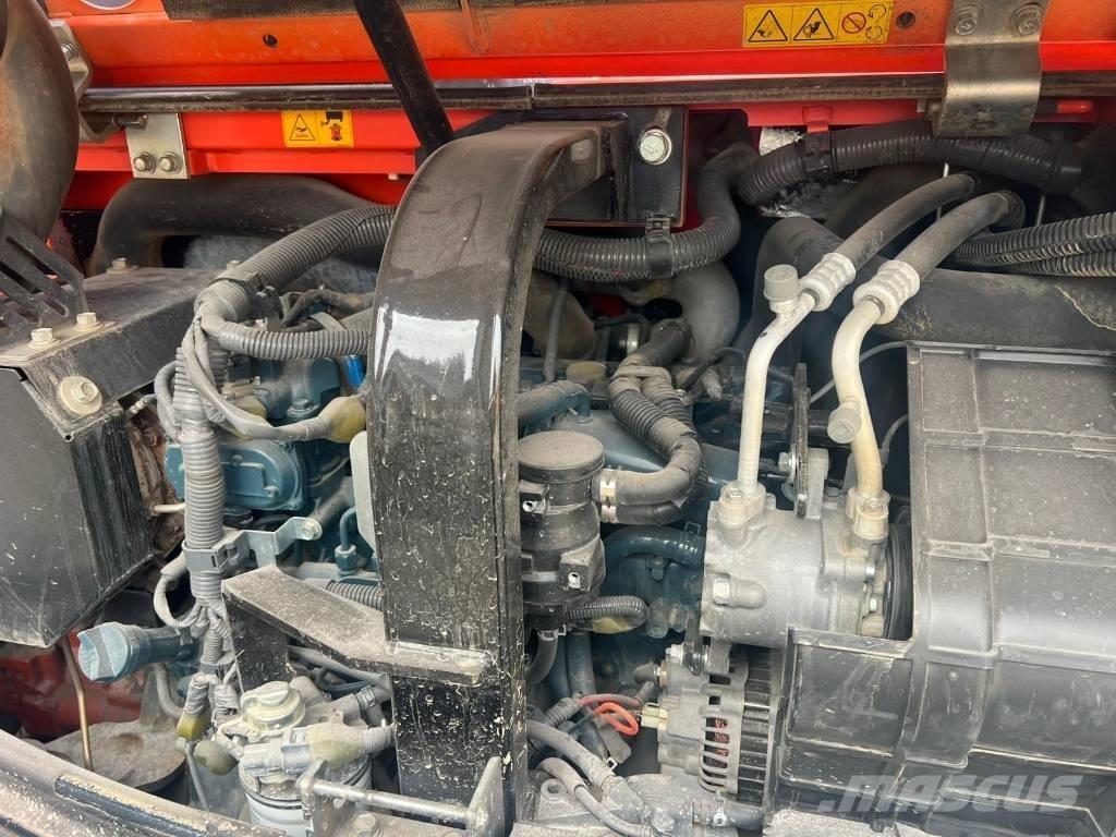 Kubota KX 080-4 Мини екскаватори < 7 т