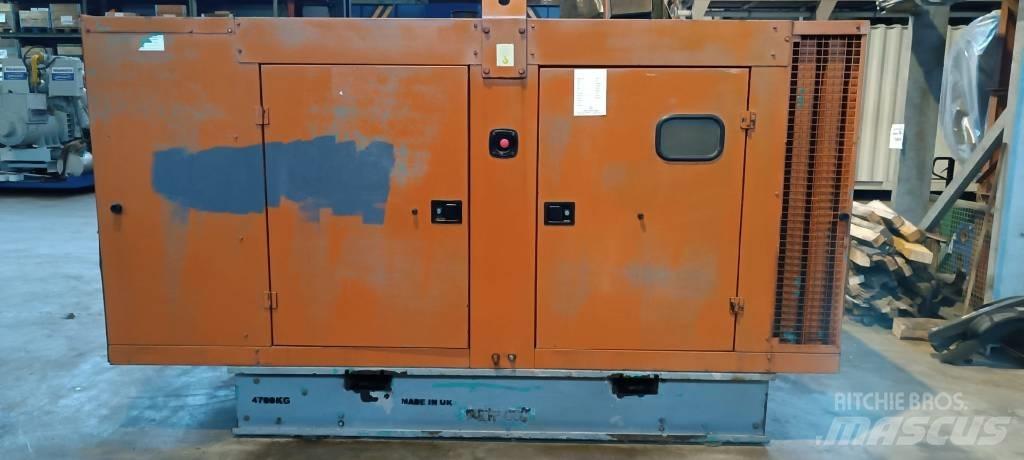 Cummins 6CTAA8.3G2 Дизелови генератори

