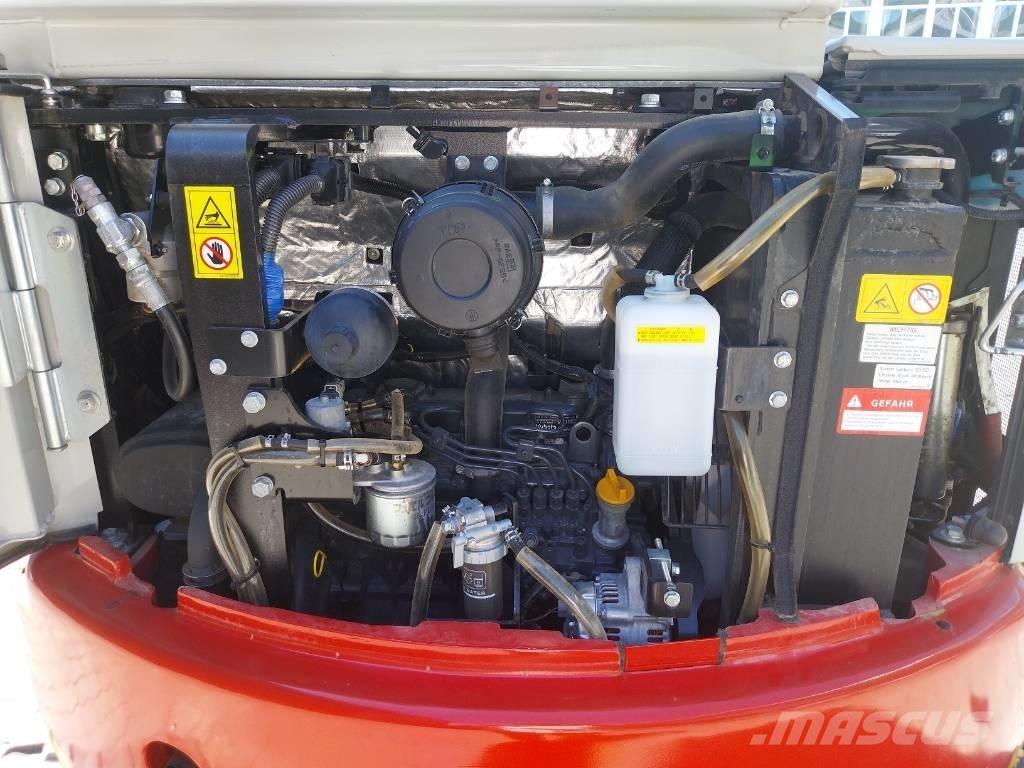 Takeuchi TB 335 R Мини екскаватори < 7 т