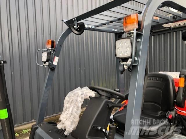 Heli CPYD35 Камиони с АГУ
