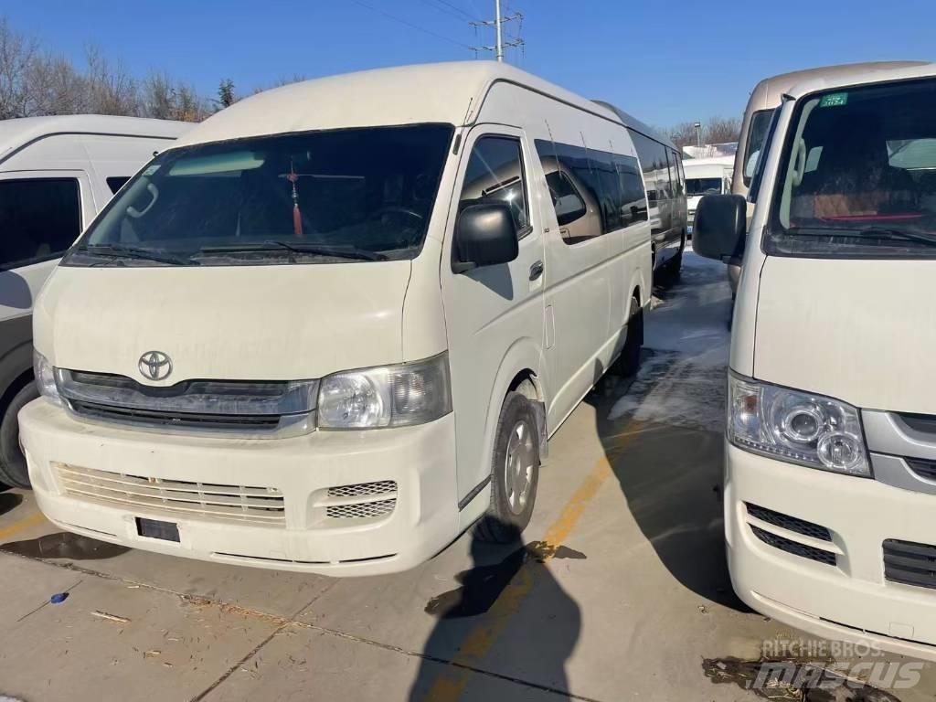 Toyota Hiace Междуградски автобуси