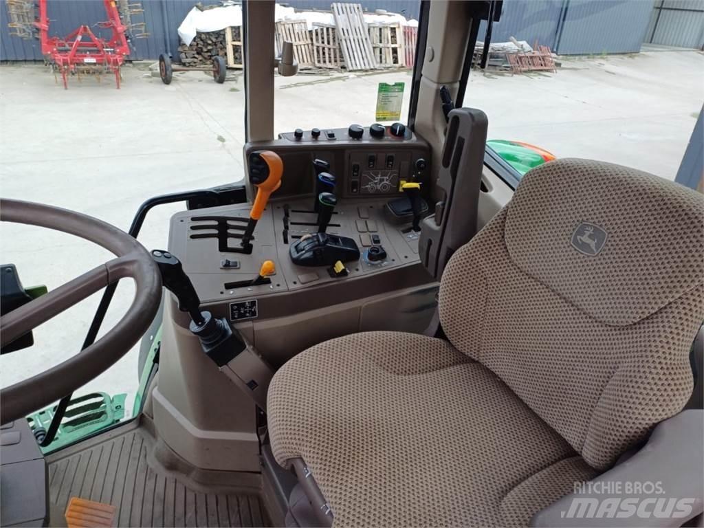 John Deere 6115 M Трактори