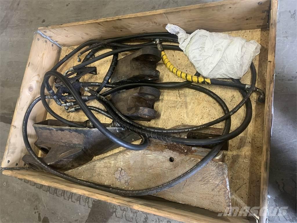 Komatsu 855.1 Други компоненти