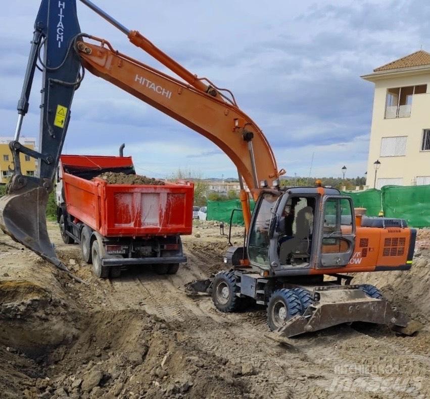 Hitachi ZX 210 W Колесни екскаватори
