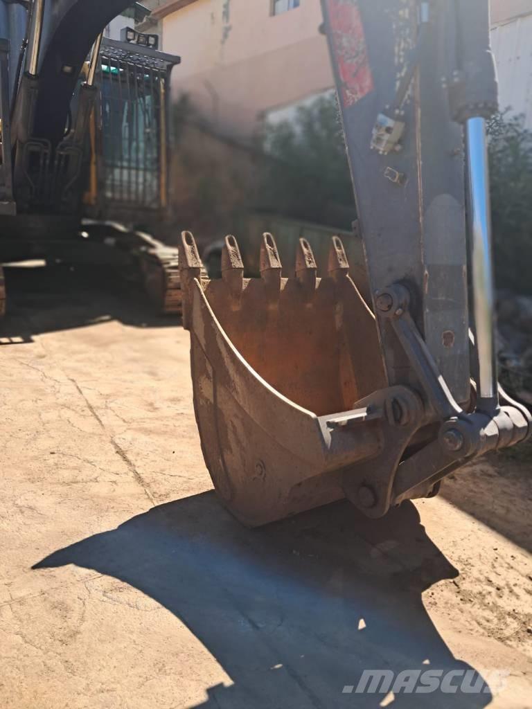 Volvo EC 210 B LC Верижен екскаватор