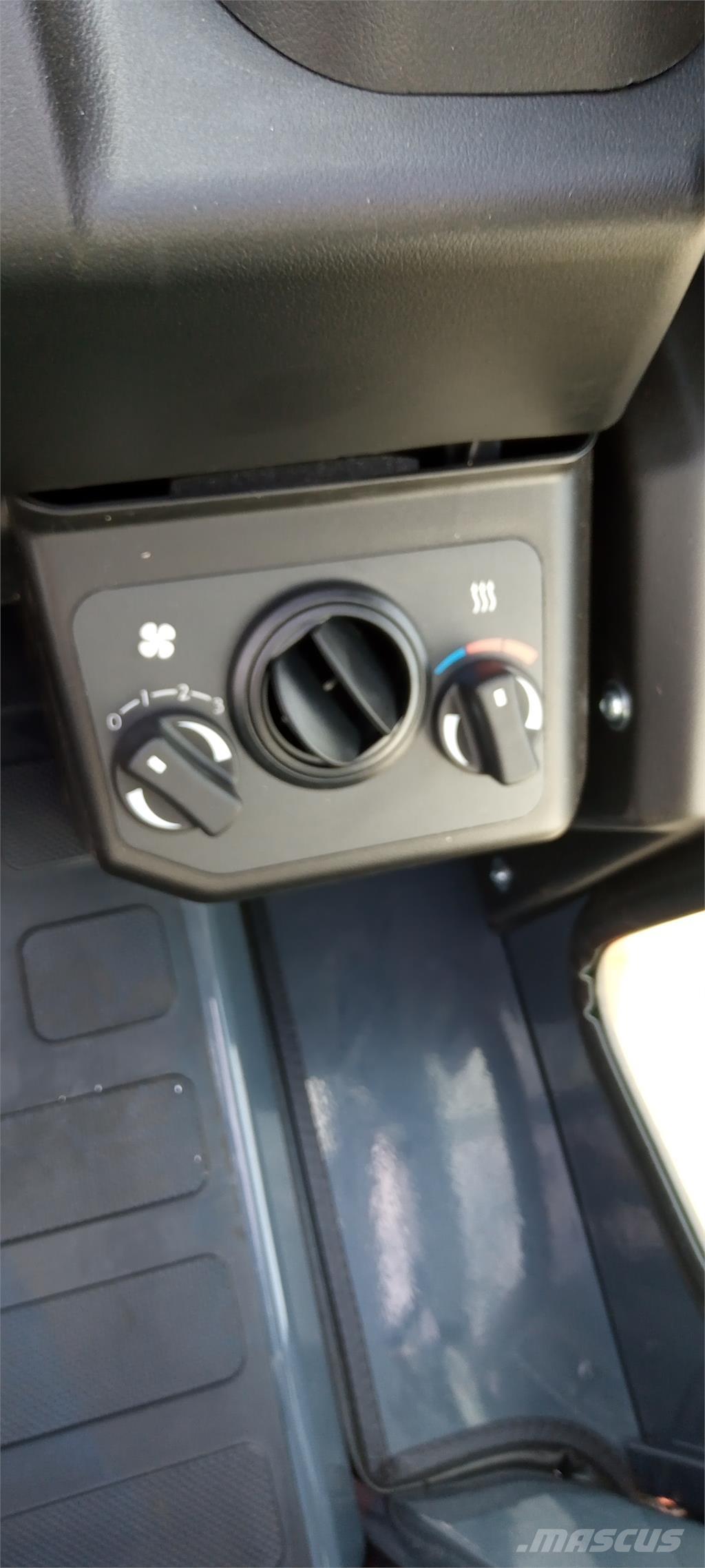 Toyota 8FBMT50 Електрически вилични кари-повдигачи