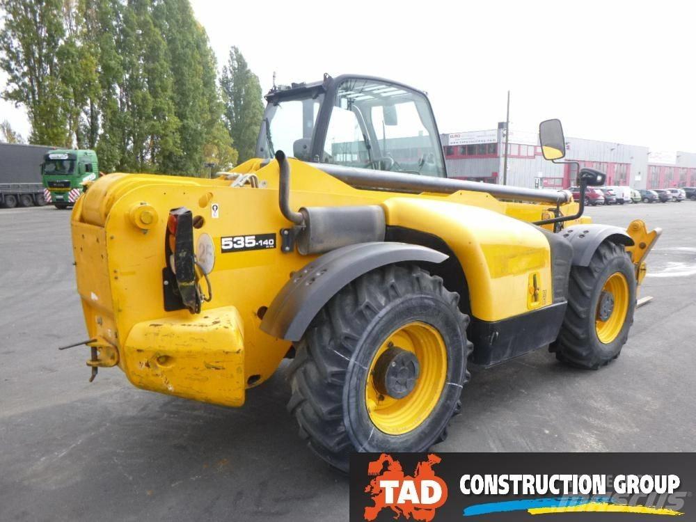 JCB 535-140 Hiviz Телескопични товарачи