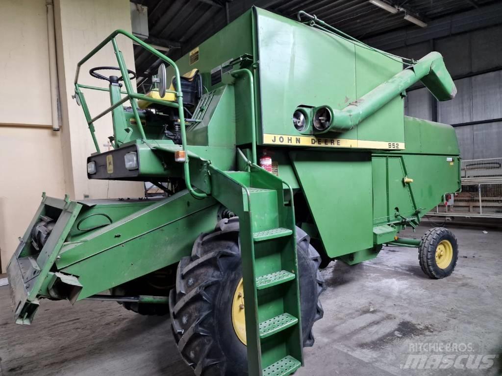 John Deere 952 Комбайни