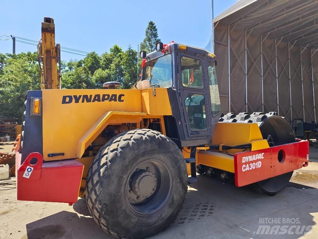 Dynapac CA 301 D Еднобарабанни ролки
