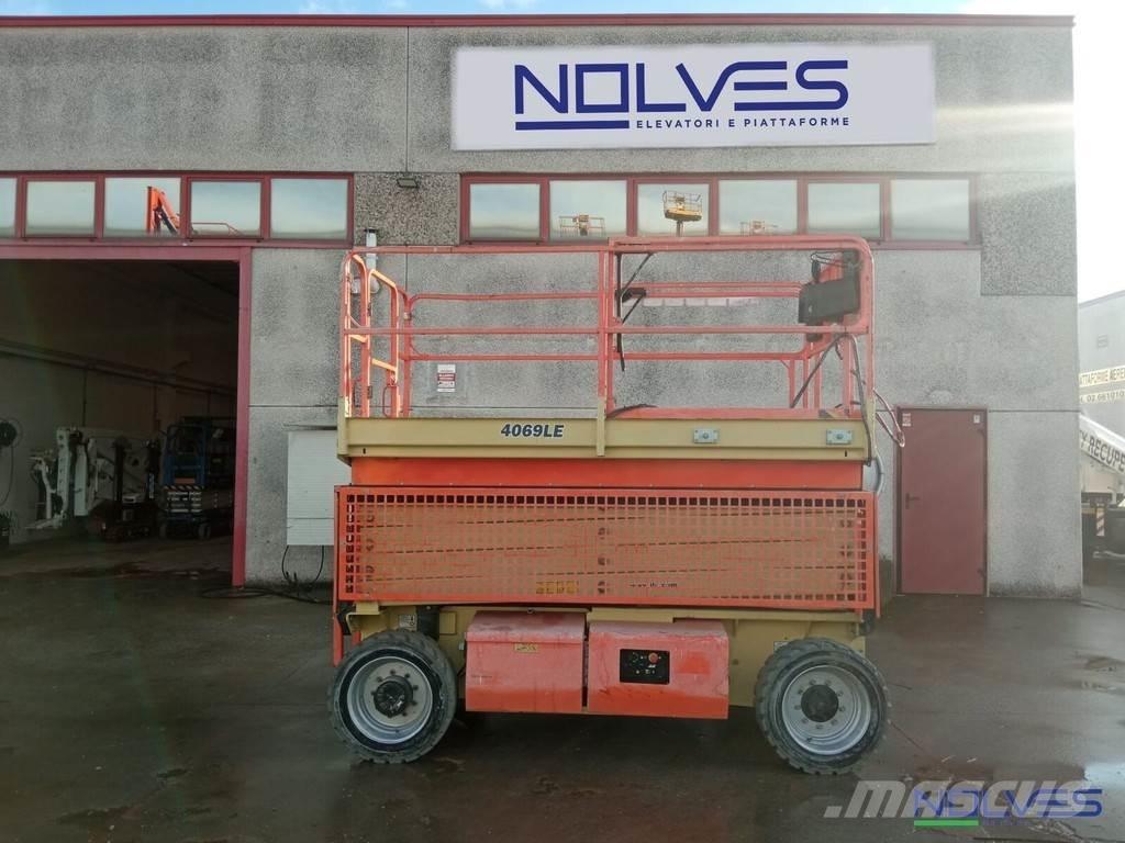 JLG 4069LE Ножични работни платформи