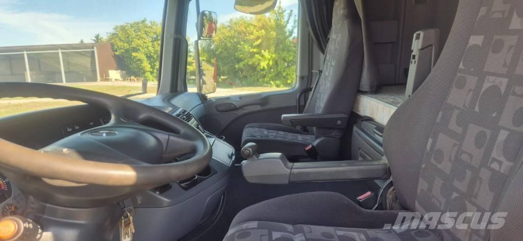 Mercedes-Benz Actros Камиони за превоз на горски машини
