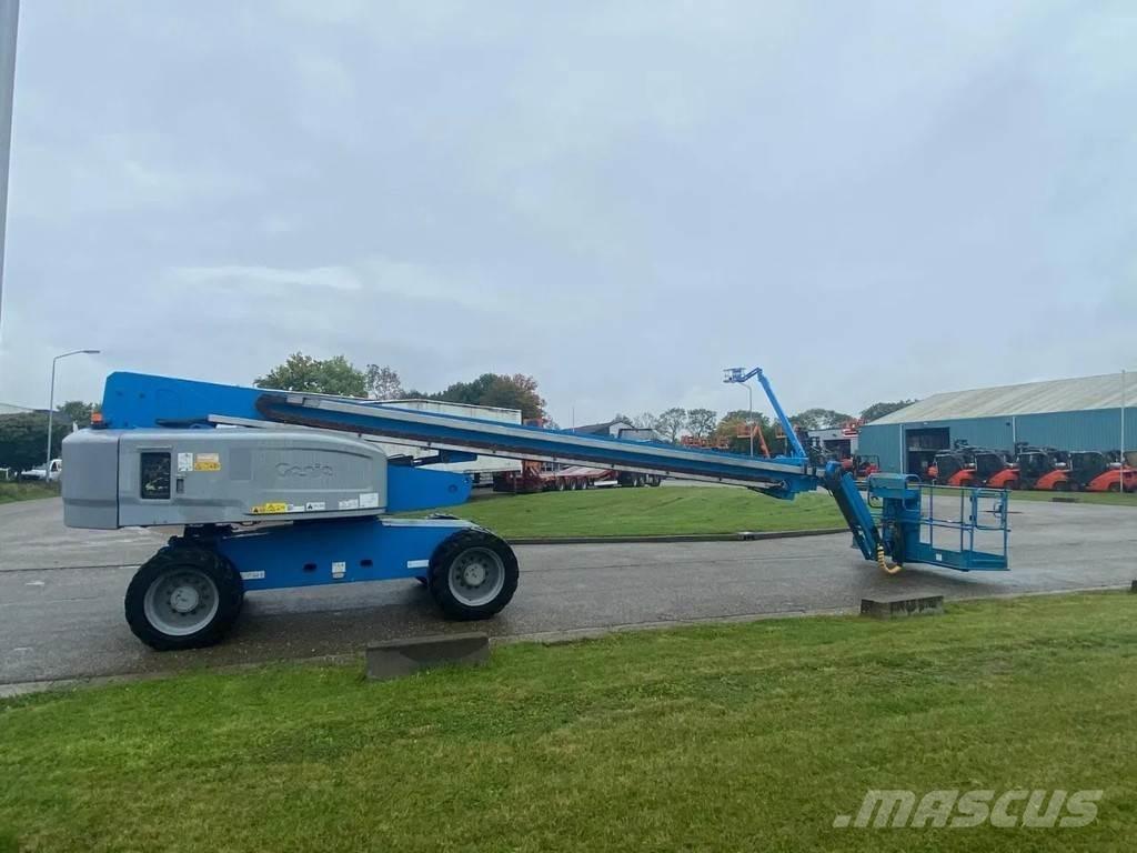 Genie S-85 Телескопични повдигачи
