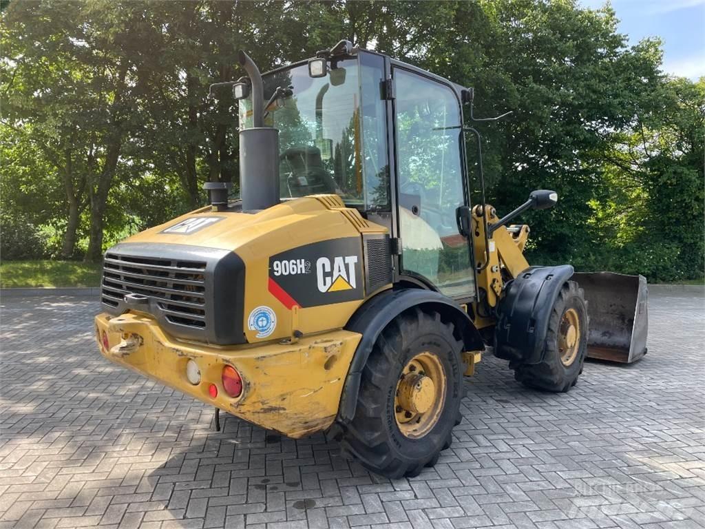 CAT 906H2 Колесни товарачи