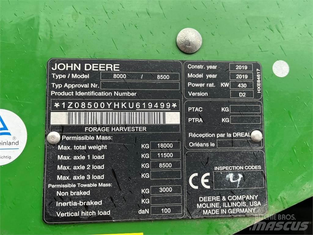 John Deere 8500 Фуражни комбайни