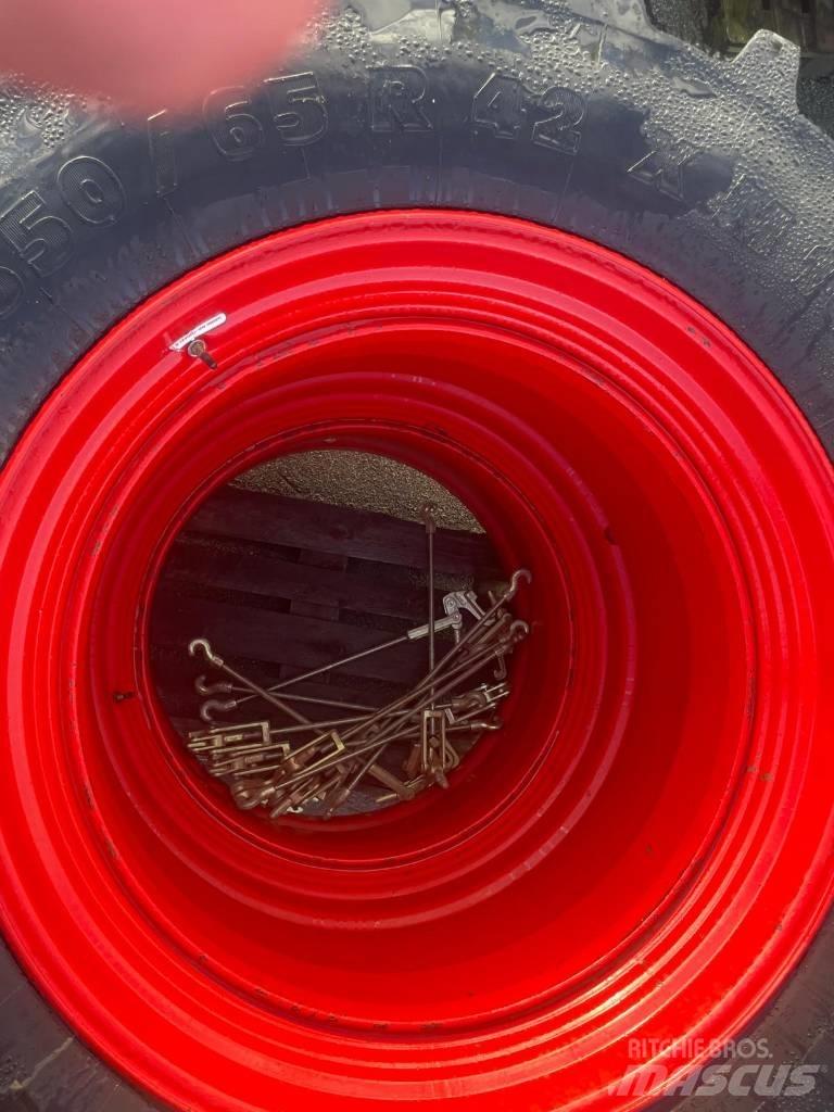 Michelin 650/65R42 Предни тежести
