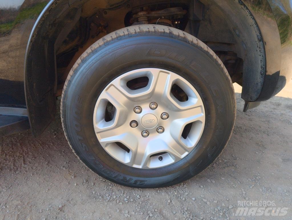 Ford Ranger Пикапи