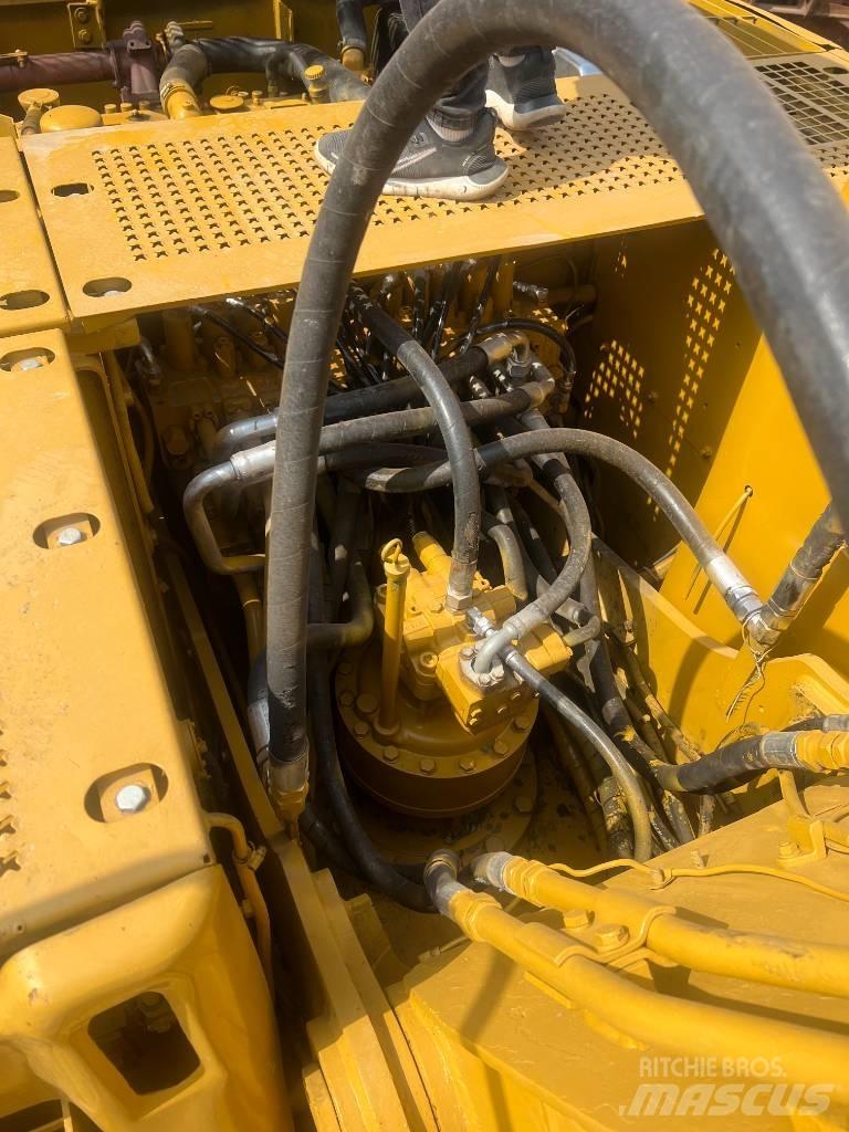 CAT 320 C Верижен екскаватор
