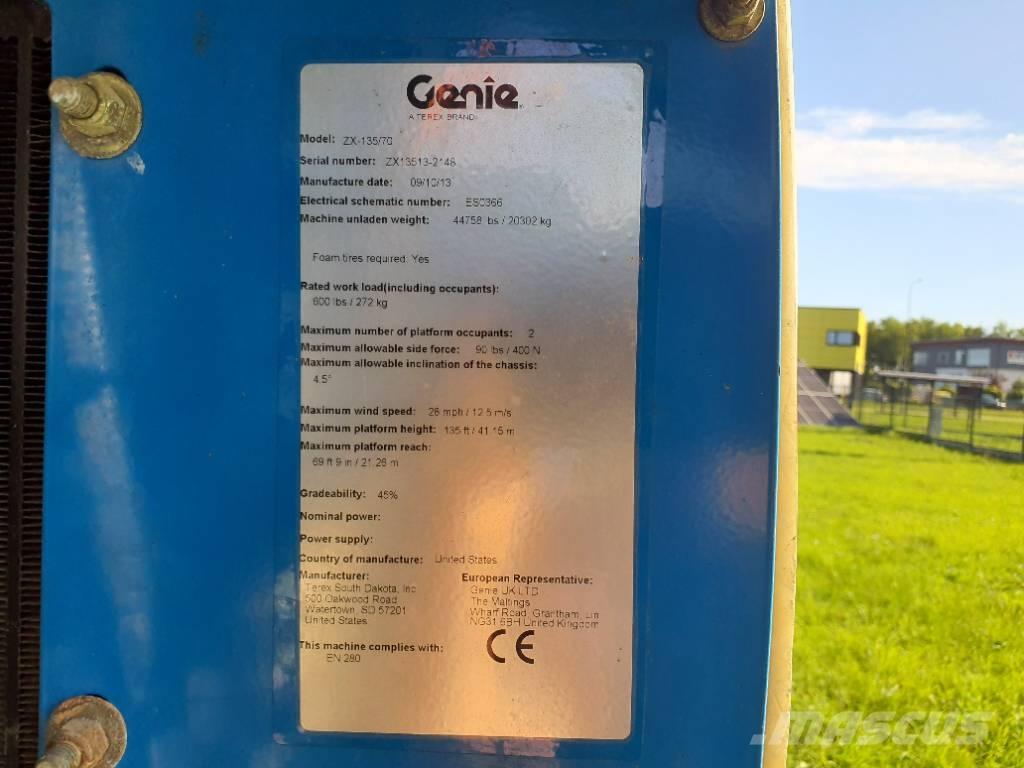 Genie ZX 135/70 Съчленени стрелови подемници
