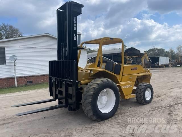Manitou KD8000 Камиони за херавни местности