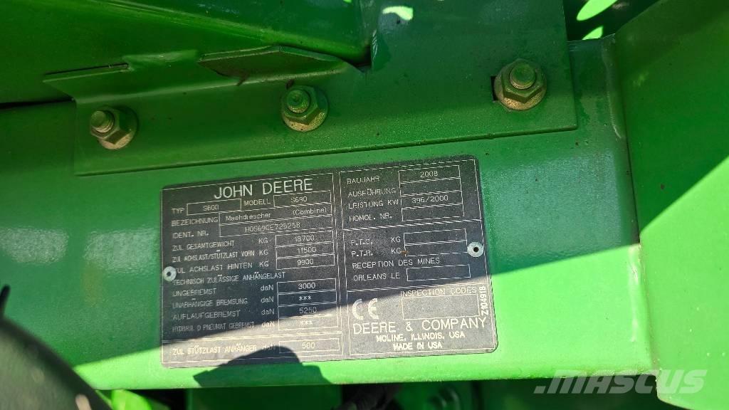 John Deere S 690 i Комбайни