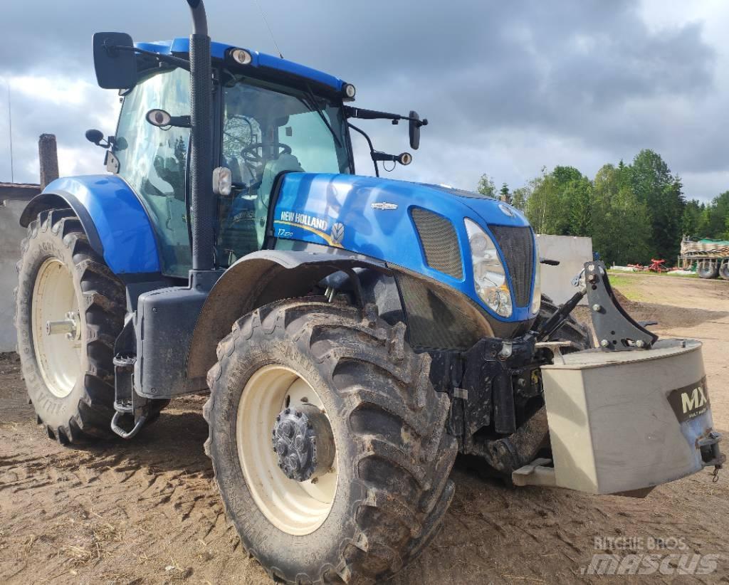 New Holland T 7.270 Трактори