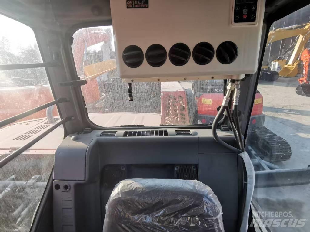 Hitachi ZX 70 Средни екскаватори 7т - 12т