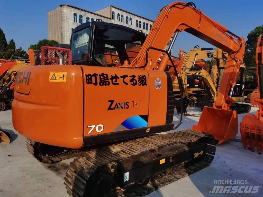 Hitachi ZX 70 Средни екскаватори 7т - 12т