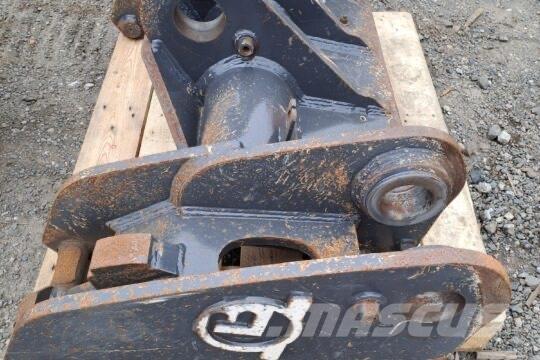 Develon Hitch Мини екскаватори < 7 т