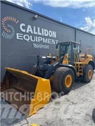 John Deere 824 K Колесни товарачи