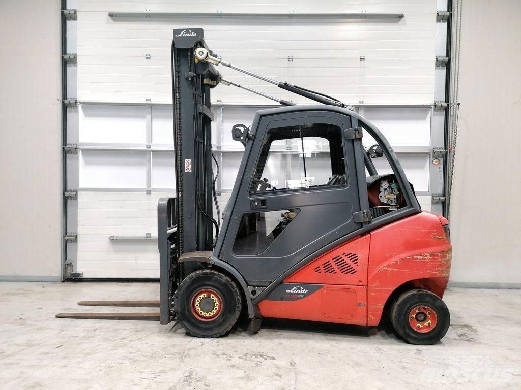 Linde H30T-02 Камиони с АГУ
