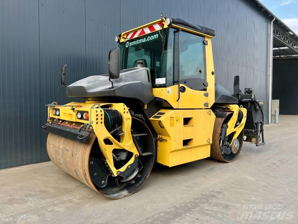 Bomag BW174AP-4 AM Двойни барабанни ролки

