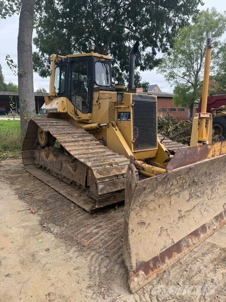 CAT D5H Верижни булдозери
