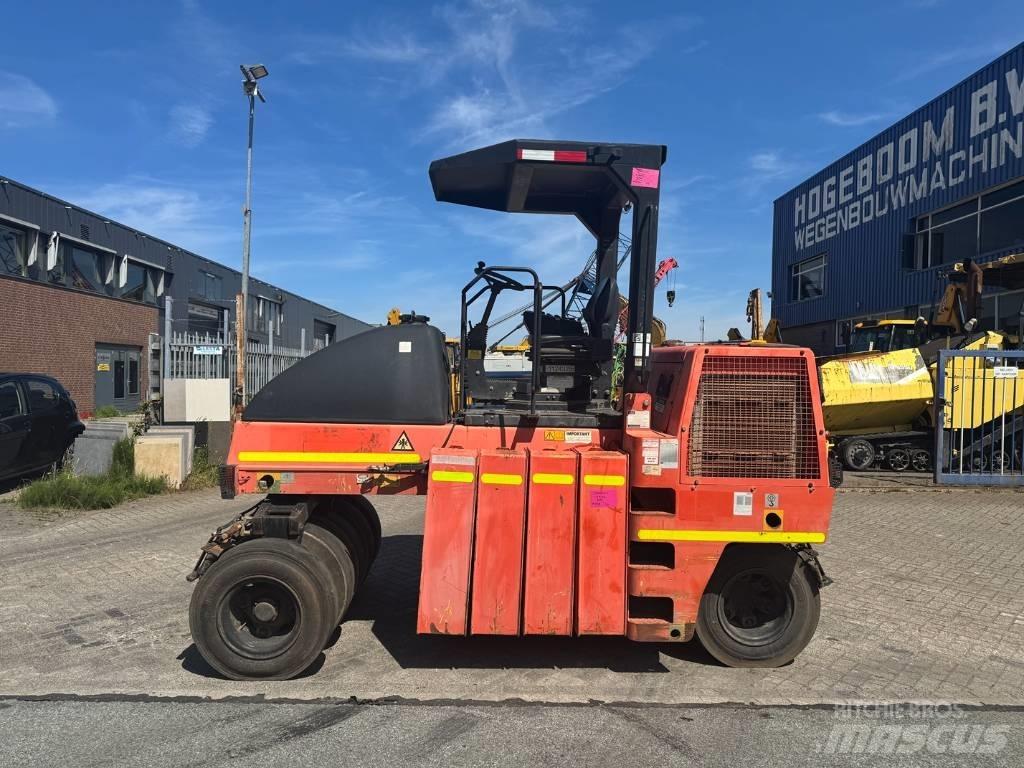 Dynapac CP 142 Пневматични гумени  ролки
