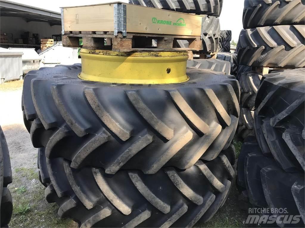 Mitas 680/80R42 Колелета/Гуми