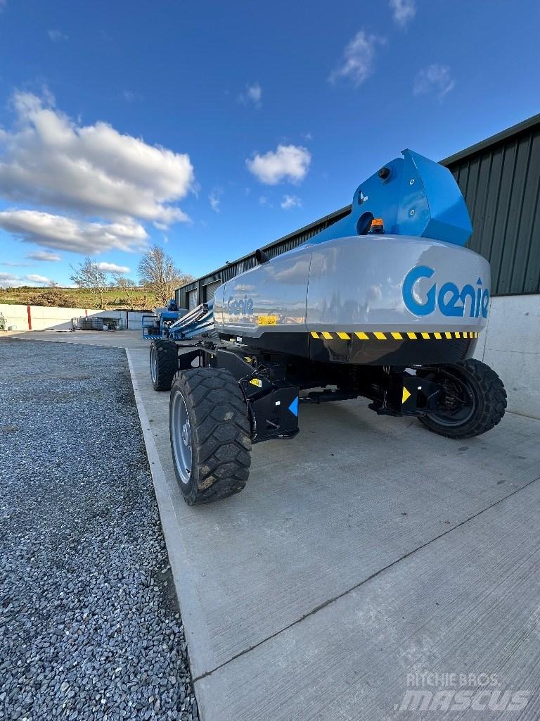 Genie SX 125 XC Телескопични повдигачи
