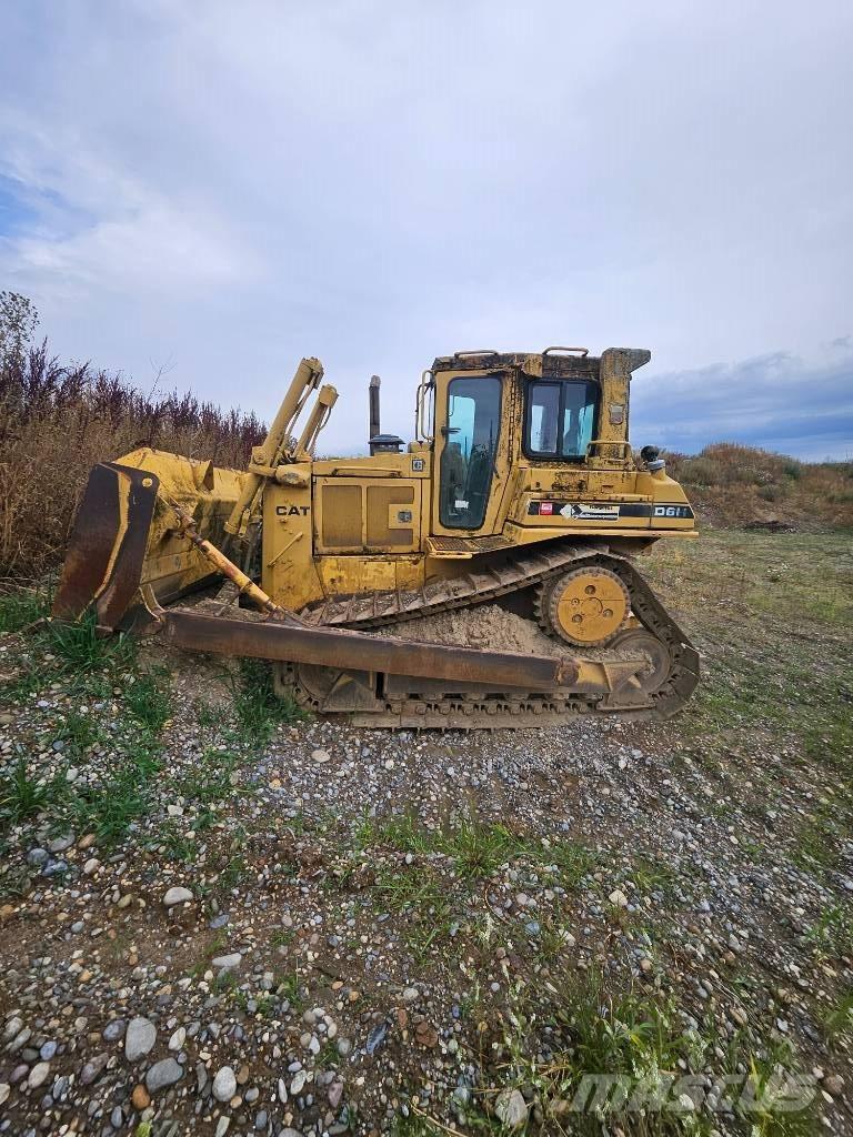 CAT D6h Верижни булдозери
