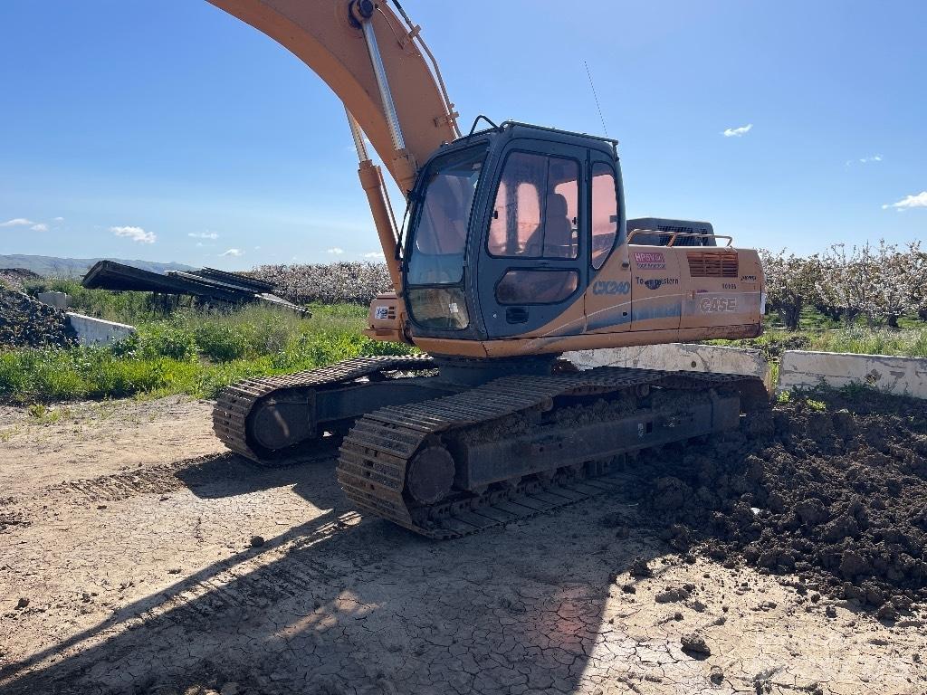 CASE CX 240 Верижен екскаватор