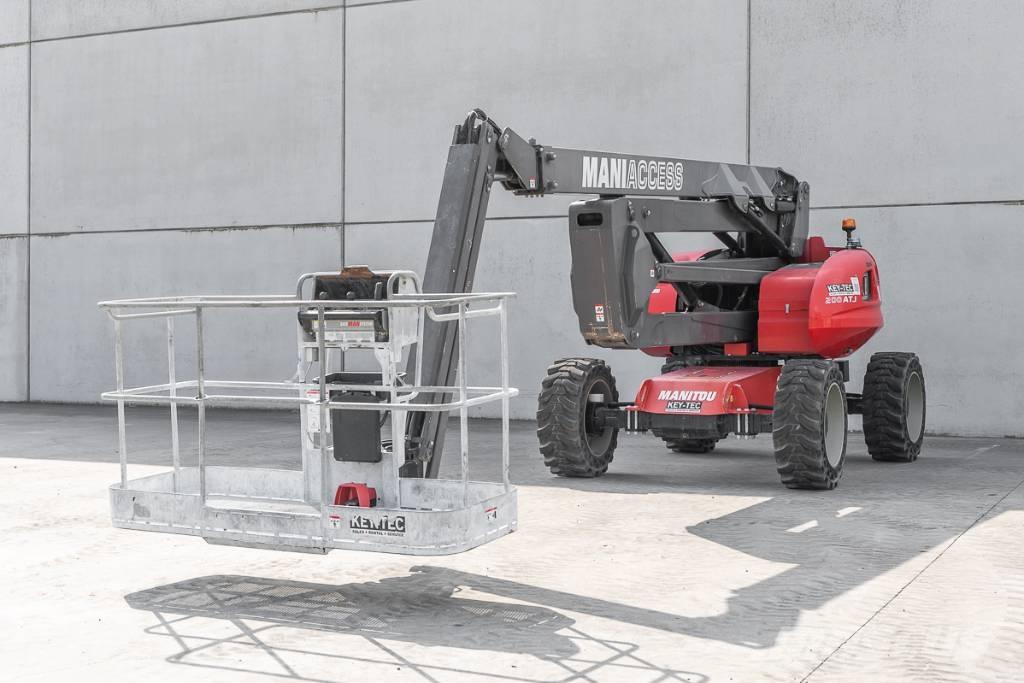 Manitou 200 ATJ Съчленени стрелови подемници