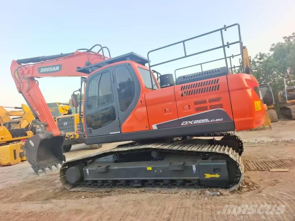 Doosan DX 225 LCA Верижен екскаватор