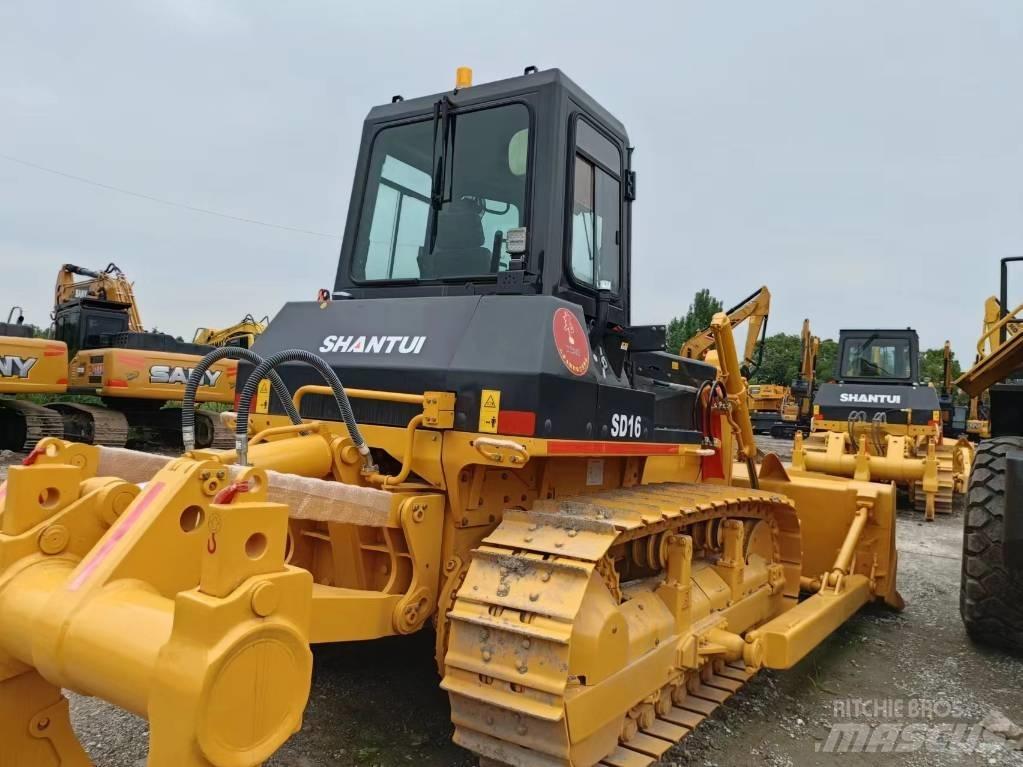 Shantui D16 Верижни булдозери
