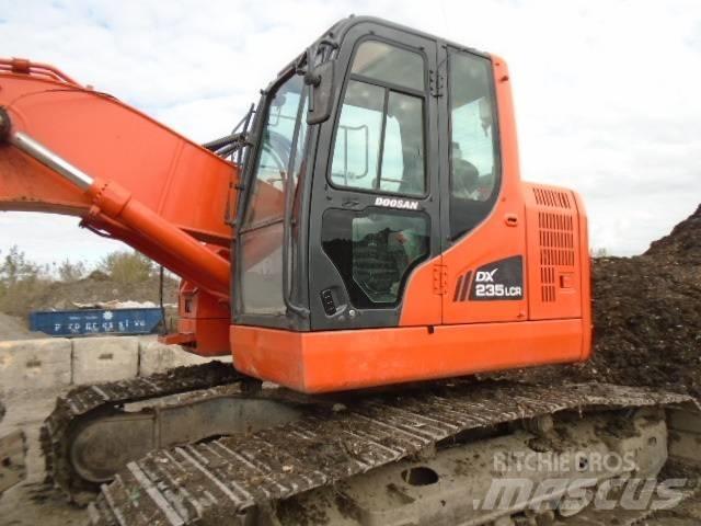 Doosan DX 235 LCR Верижен екскаватор