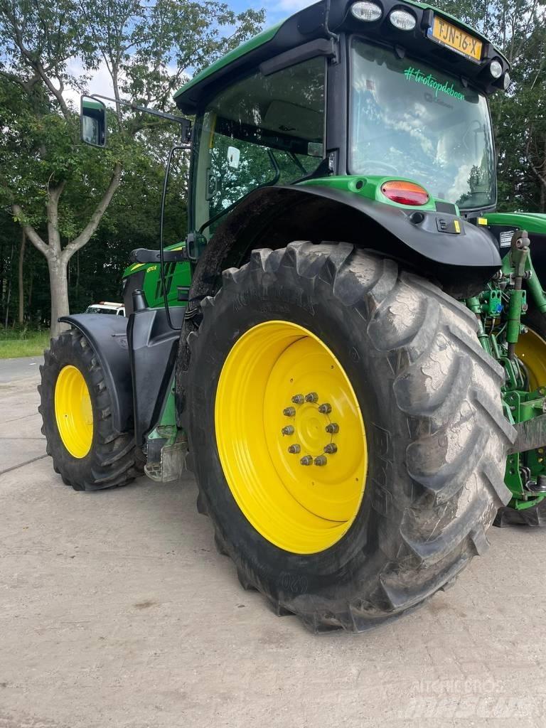 John Deere 6170 R Трактори