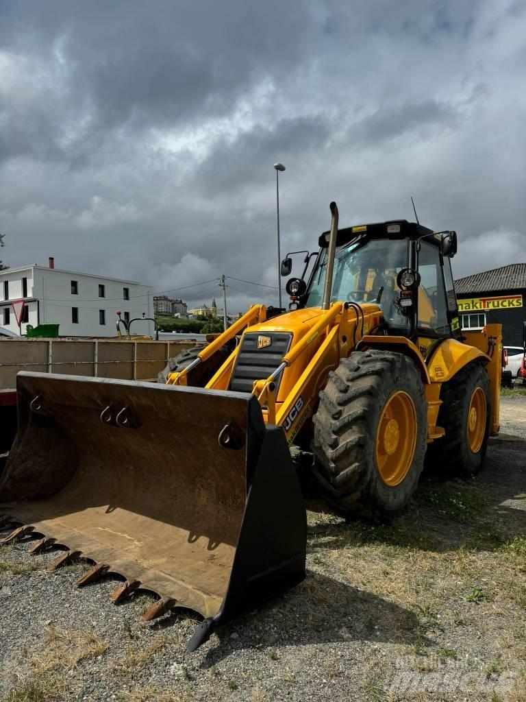 JCB 4 CX Товарач със заден ексватор