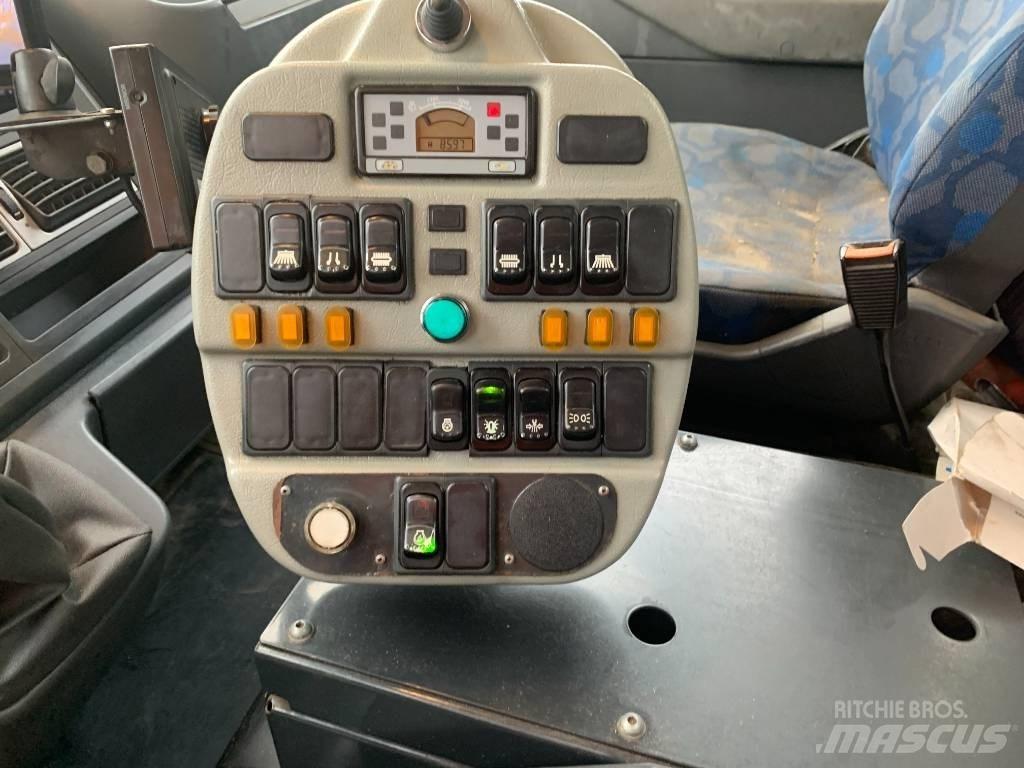 Iveco 150E 22 Автоматични метачки с четки