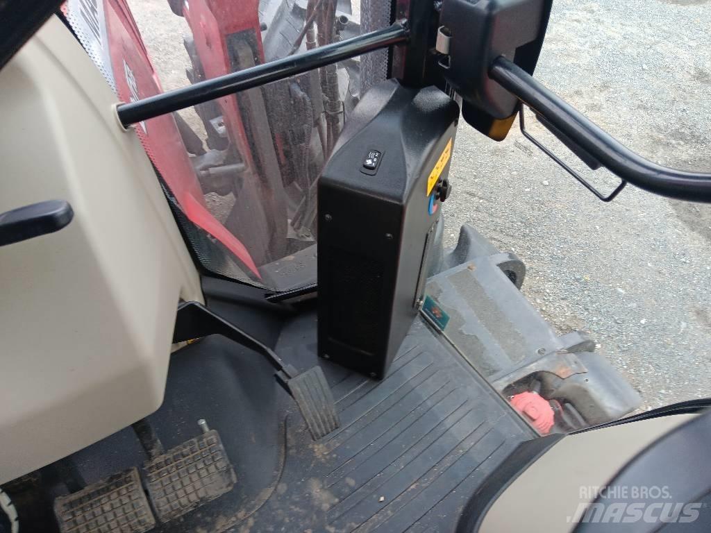 Massey Ferguson 7726 Трактори