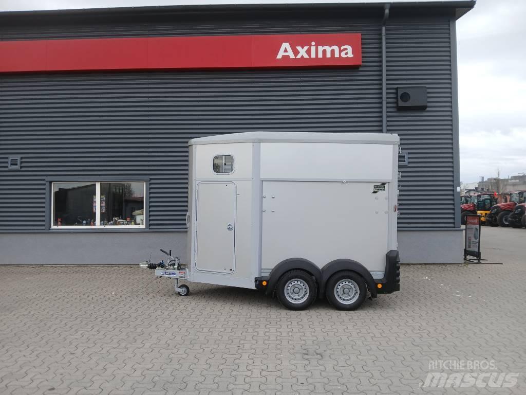  Ifor-Williams HB506 Ремаркета за превоз на животни