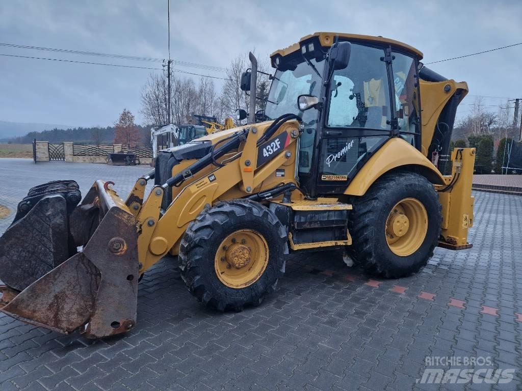 CAT 432 F Товарач със заден ексватор
