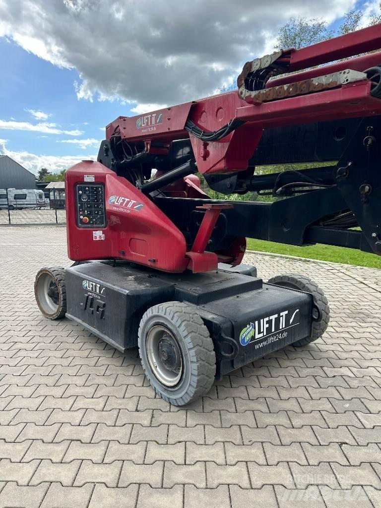 JLG E 400 AJPN Съчленени стрелови подемници