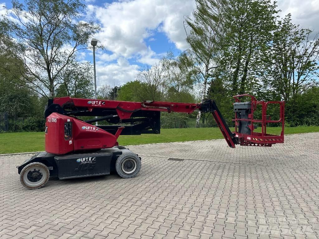 JLG E 400 AJPN Съчленени стрелови подемници