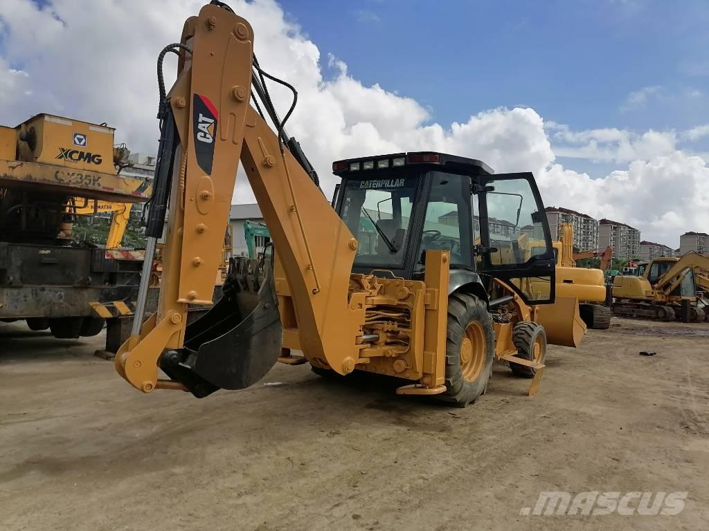 CAT 416E Товарач със заден ексватор